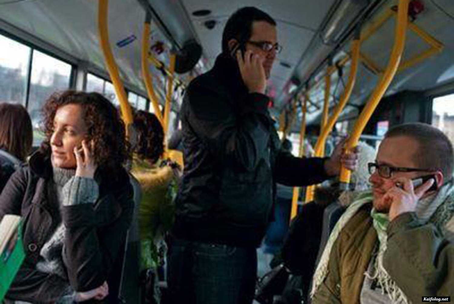 24 часа в автобусе. Автобус. Люди в транспорте. Разговор в автобусе. Люди в автобусе.